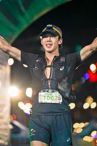 BIB: 100, 1002
                            <button type="button" onclick="openModal(24884525)" class="btn btn-primary btn-sm float-right btn-popup" data-toggle="modal" data-target=".modal-high-quality">
                        <i class="fas fa-shopping-cart"></i> Add to Cart
                    </button>
                                            <button type="button" onclick="isThisMe(24884525, true)" class="btn btn-success btn-sm float-right btn-popup btn-isme hidden" data-toggle="tooltip" data-placement="bottom" title="นี่คือรูปของคุณใช่ไหม คลิกที่นี่เพื่อเอาเข้าอัลบั้ม">
                        <i class="fas fa-plus"></i> Add to album
                    </button>
                    <button type="button" onclick="isThisMe(24884525, false)" class="btn btn-warning btn-sm float-right btn-popup btn-isnotme hidden">
                        <i class="fas fa-ban"></i> Remove from album
                    </button>